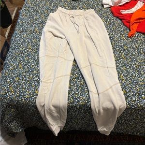 Alo sweatpants